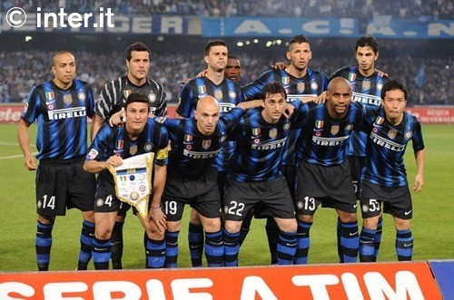 随着多特蒙德2-0，德甲最新积分榜出炉：争冠悬念已经不大了（多特蒙德2-0告捷，德甲积分榜更新：冠军归属已趋明朗）