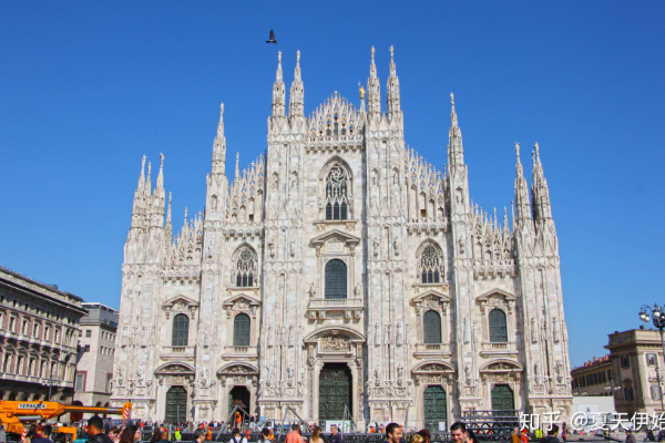 查洛巴：因哥哥加盟而爱上切尔西，芒特是我足球圈第一个好友（查洛巴：哥哥加盟让我爱上蓝军，芒特是我足坛的第一个朋友）