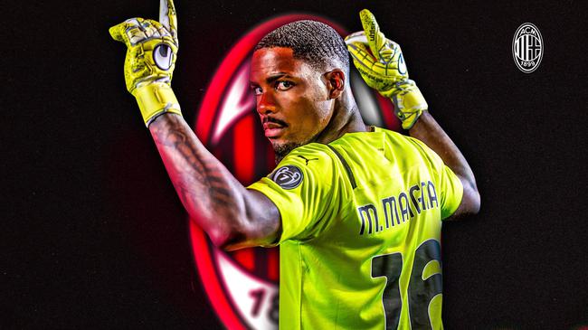 小蜘蛛谈与巴萨的传闻：这并不让我困扰，我尽量不去过多关注（小蜘蛛回应巴萨传闻：不受影响，尽量少关注）