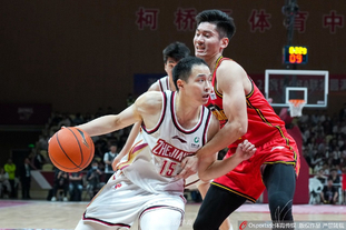 本赛季五大联赛俱乐部进球榜TOP5：拜仁11轮41球第1，巴萨第2（本季五大联赛进球榜前五：拜仁11轮轰41球领跑，巴萨位列次席）