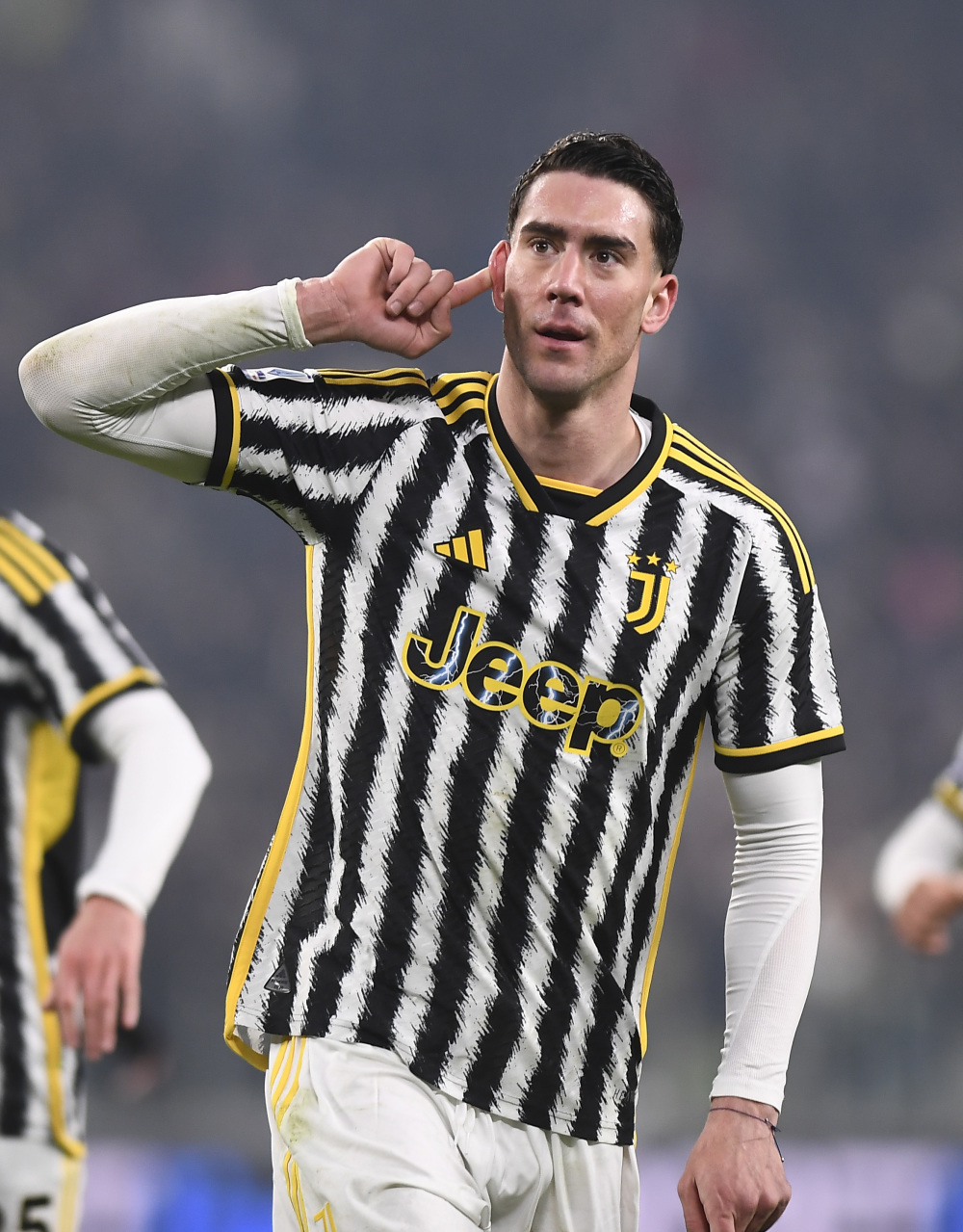 马金：拜仁在身体对抗上非常出色，我们难以发挥出自己的战术（马金：拜仁身体对抗占优，我们难以打出既定战术）