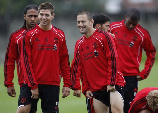 汉堡主帅：霍芬海姆前场逼抢凶悍，波尔森能够参加本轮比赛（汉堡主帅：霍芬海姆前场压迫凶狠，波尔森本轮可出战）