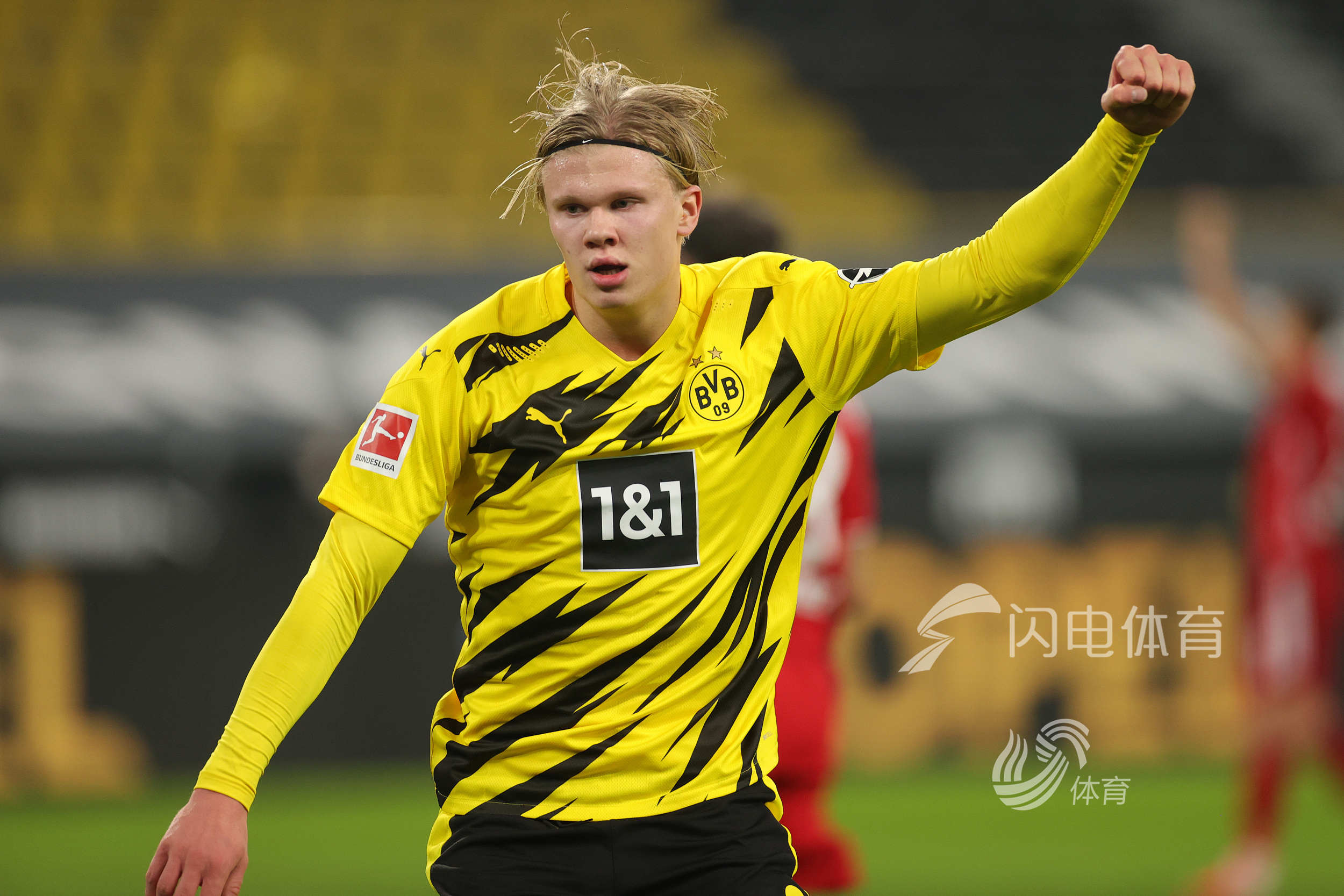 因排名垫底多名球员家人遭死亡威胁，佛罗伦萨官方表示谴责