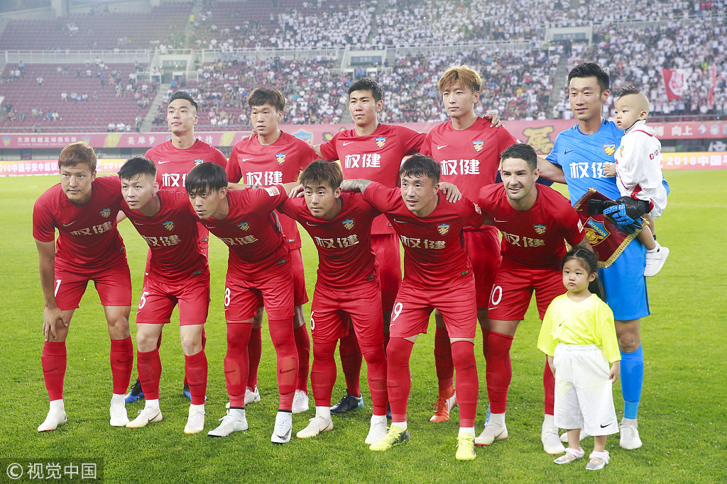 世体：佩德里缺席巴萨赛前合练，确定无缘欧冠客战切尔西（世界体育报：佩德里未参加巴萨赛前训练，确认无缘欧冠客场对切尔西）