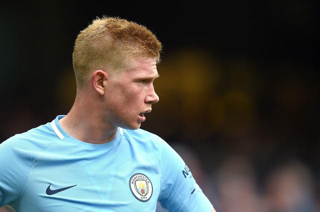 电讯报：纽卡可能无法在冬窗签下阿尔克马尔中场斯密特（电讯报：纽卡冬窗追阿尔克马尔中场斯密特恐难成行）