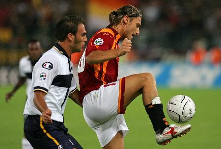 莫雷托：四五家英超中游俱乐部想引进埃永，还有一家有机会踢欧冠（莫雷托：英超四五支中游队有意埃永，另有一队或战欧冠）