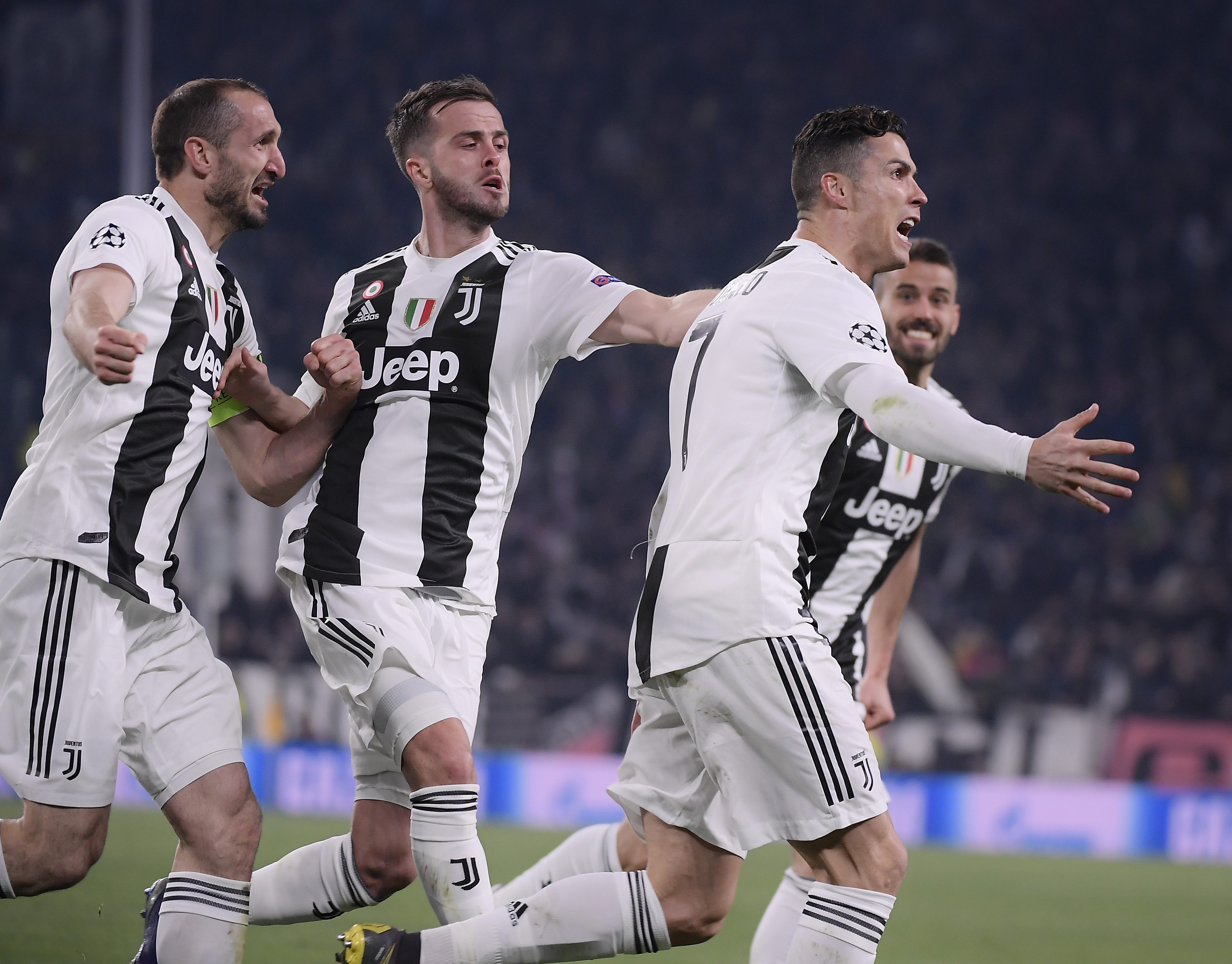 乌拉圭历史第三人，巴尔韦德达成欧冠70场里程碑（巴尔韦德欧冠出场达70场，位列乌拉圭历史第三人）